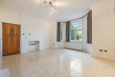 1 bedroom ground floor flat for sale, Woodfield Road, Ealing