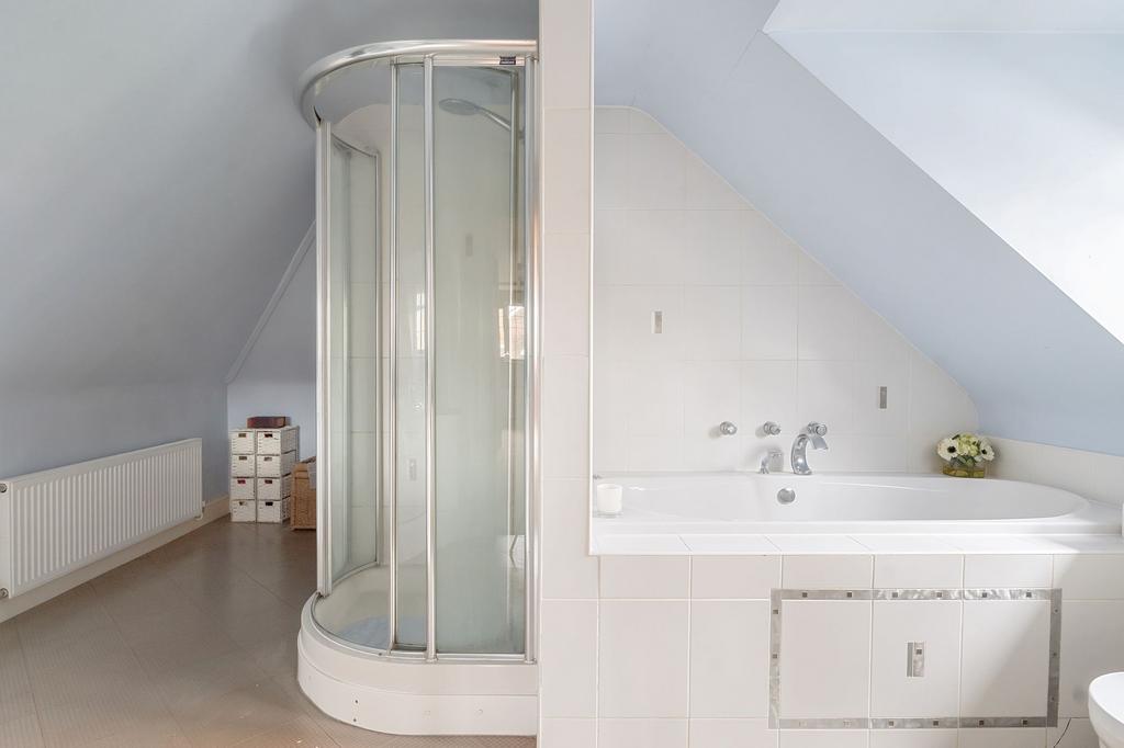 Primary en suite