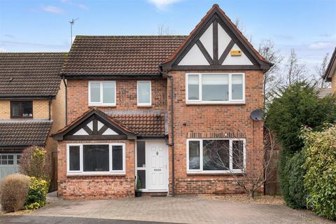 4 bedroom detached house for sale, St. Catherines Road, Evesham WR11