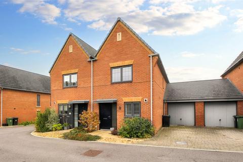 2 bedroom semi-detached house for sale, Badger Place, Bordon, Hampshire, GU35