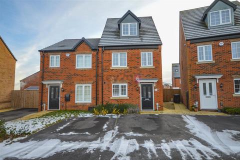 3 bedroom semi-detached house for sale, Winder Avenue, Halfway, Sheffield, S20