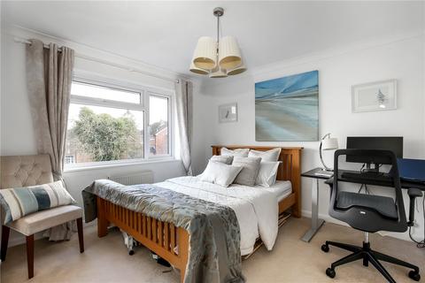 31 Bramshaw Close, Winchester, SO22 6LT