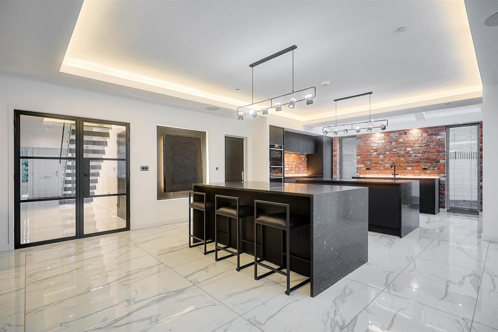 4 Redwood Court - Web (7 of 40).jpg