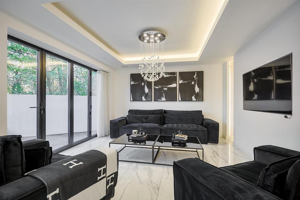 4 Redwood Court - Web (36 of 40).jpg