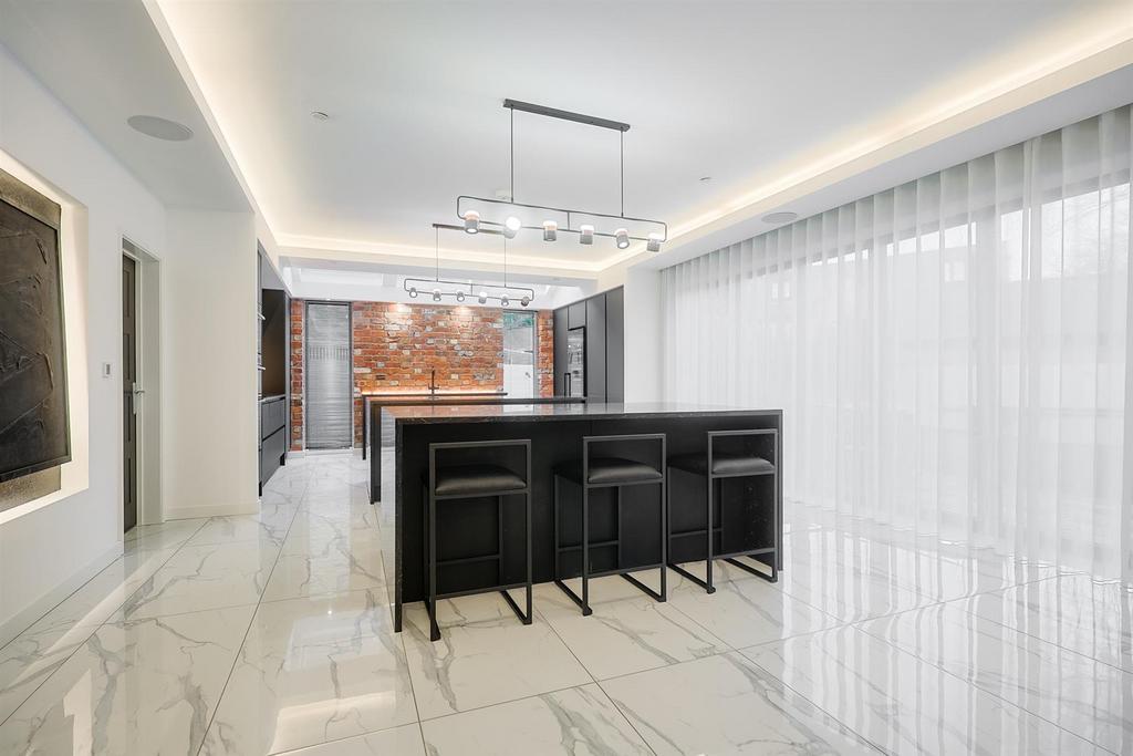 4 Redwood Court - Web (6 of 40).jpg