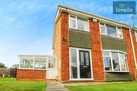 3 bedroom semi-detached house for sale, Riby Court, Holton-le-Clay DN36