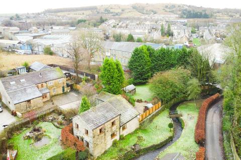 4 bedroom farm house for sale, Greenfield Farm Cottage, Greenfield Road, Colne, Lancashire