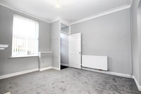 2 bedroom terraced house to rent, Reservoir Street, St. Helens