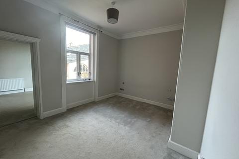 2 bedroom ground floor flat to rent, South Beach, Troon KA10