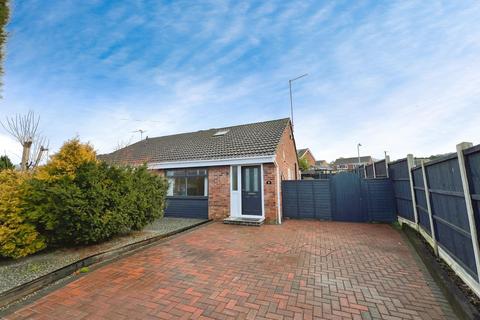 2 bedroom bungalow for sale, Alma Park Road, Grantham, NG31