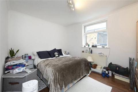 2 bedroom terraced house for sale, Replingham Road, Southfields, SW18