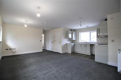 2 bedroom apartment to rent, Rathbone Close, Manchester M34