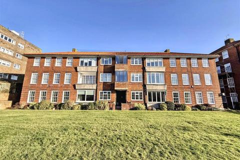 4 bedroom flat for sale, Staveley Road, Eastbourne