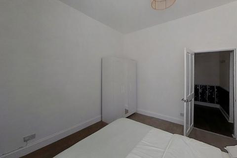 1 bedroom flat to rent, Buchanan Street, Leith, Edinburgh, EH6