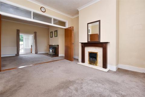 3 bedroom semi-detached house for sale, Warren Farm Cottages, Micklefield, Leeds, West Yorkshire