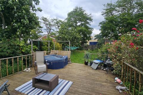 100 Allenby Road, Southall, UB1 2HJ