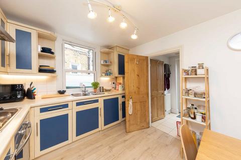 1 bedroom flat to rent, Devonshire Road, London W4