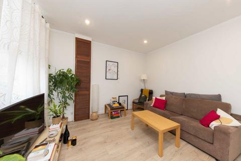 1 bedroom flat to rent, Devonshire Road, London W4