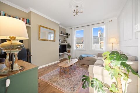 1 bedroom flat for sale, Gascony Avenue, West Hampstead NW6