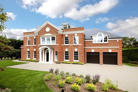 6 bedroom detached house to rent, Spicers Field, Oxshott, Leatherhead, Surrey, KT22