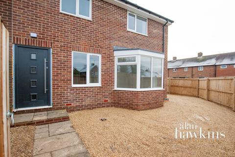 3 bedroom end of terrace house to rent, Tinkers Field, Royal Wootton Bassett, Wiltshire, SN4 8AE