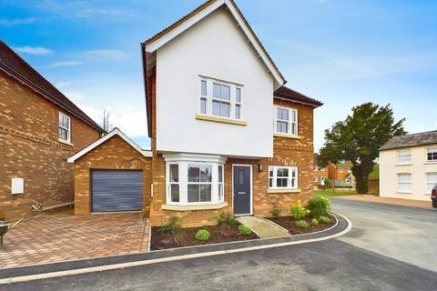 4 bedroom detached house for sale, Hatfield Road, Witham, CM8