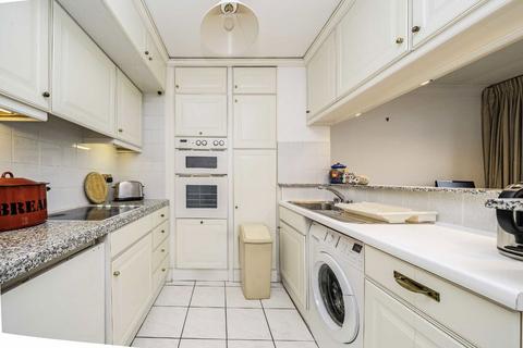 2 bedroom flat for sale, Ben Jonson House, London EC2Y