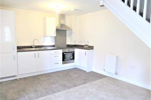 2 bedroom semi-detached house to rent, Neptune Road, Wellingborough NN8