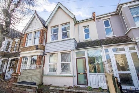 3 bedroom terraced house for sale, Oban Road, Southend-on-Sea SS2