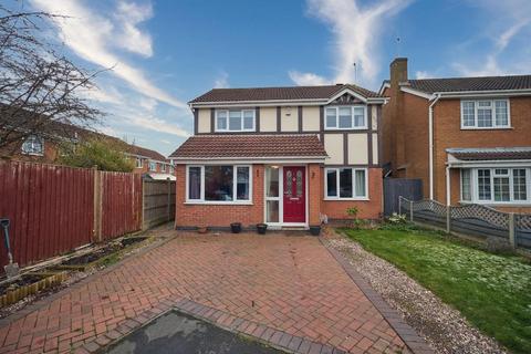 4 bedroom detached house for sale, Truro Close, Hinckley