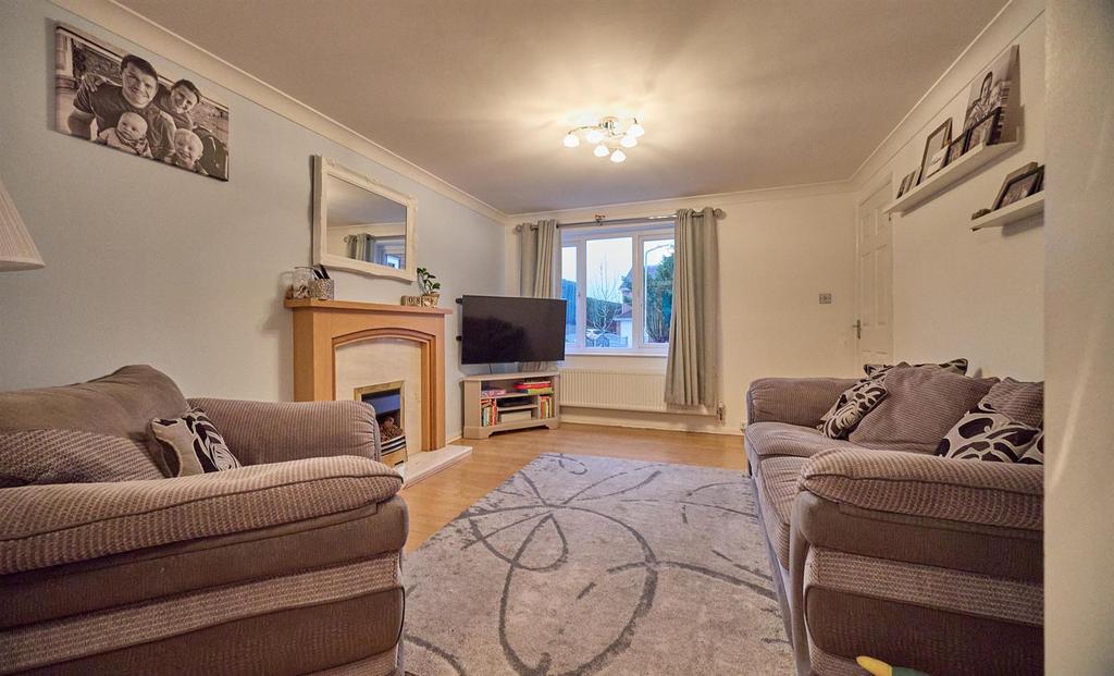 Front Lounge