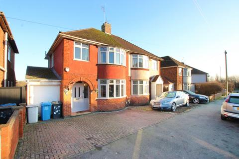 4 bedroom semi-detached house for sale, Southgate Drive, Kettering, NN15