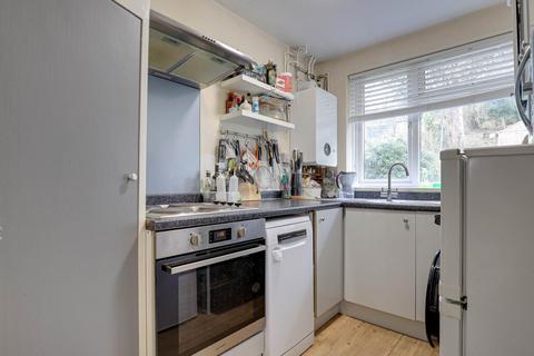 209 Hemdean Road, Caversham, Reading, RG4 7QX