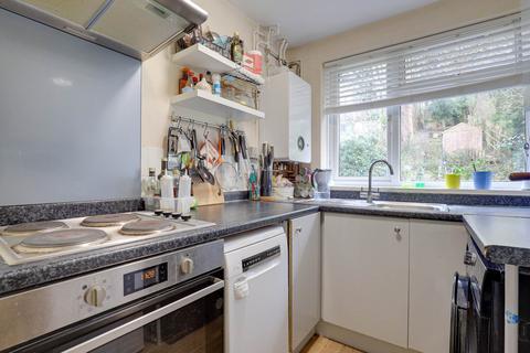 209 Hemdean Road, Caversham, Reading, RG4 7QX