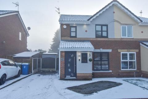 3 bedroom semi-detached house for sale, Bakewell Drive, Beech Hill, Wigan, WN6 8QH