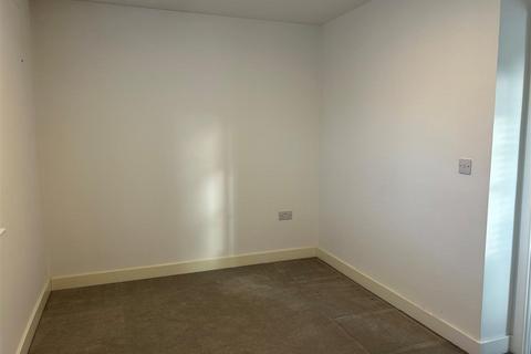 3 bedroom house to rent, Robson Avenue, Pocklington, York