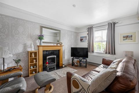 2 bedroom end of terrace house for sale, Strensall Road, Earswick, York YO32 9SJ