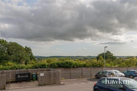 149 Cloatley Crescent, Royal Wootton Bassett, Swindon, SN4 7FX