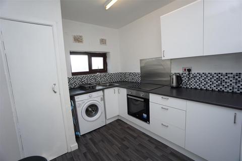 2 bedroom flat to rent, Southey Green Road, Southey, Sheffield, S5