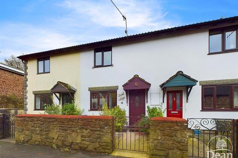 3 bedroom cottage for sale, High Street, Clearwell, Coleford