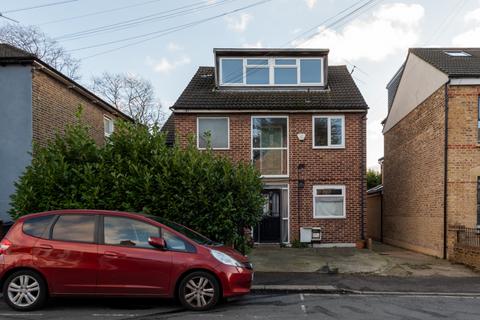 3 bedroom maisonette for sale, Clarendon Road, Walthamstow, London, E17 9AY