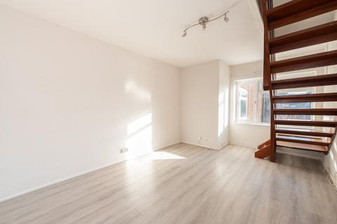 3 bedroom maisonette for sale, Clarendon Road, Walthamstow, London, E17 9AY