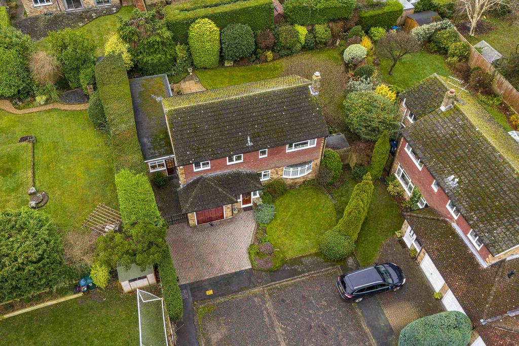 4 Gables Close, SL9 0 PR (LOW RES)-2