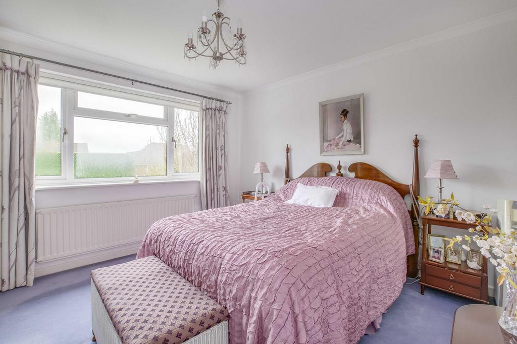 4 Gables Close, SL9 0 PR (LOW RES)-8