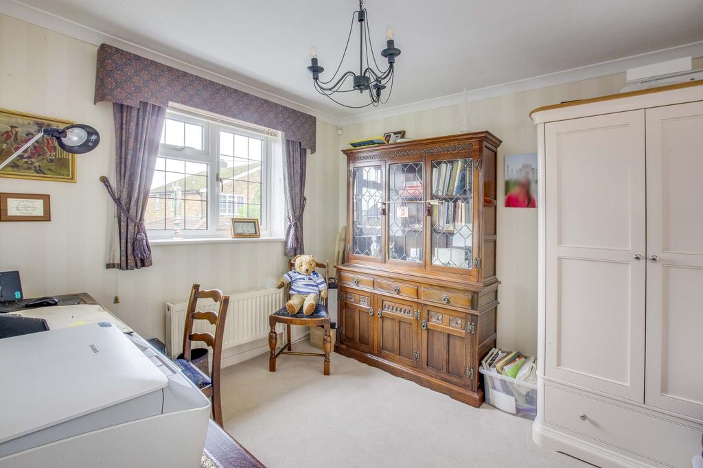 4 Gables Close, SL9 0 PR (LOW RES)-10