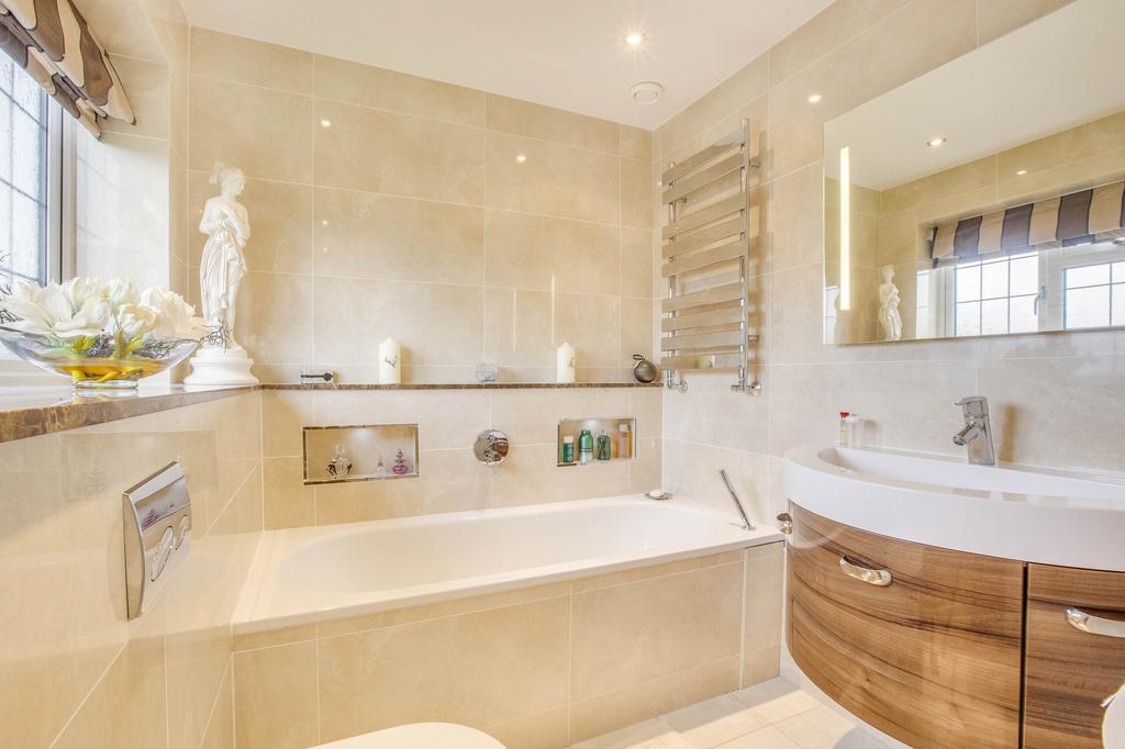 4 Gables Close, SL9 0 PR (LOW RES)-7