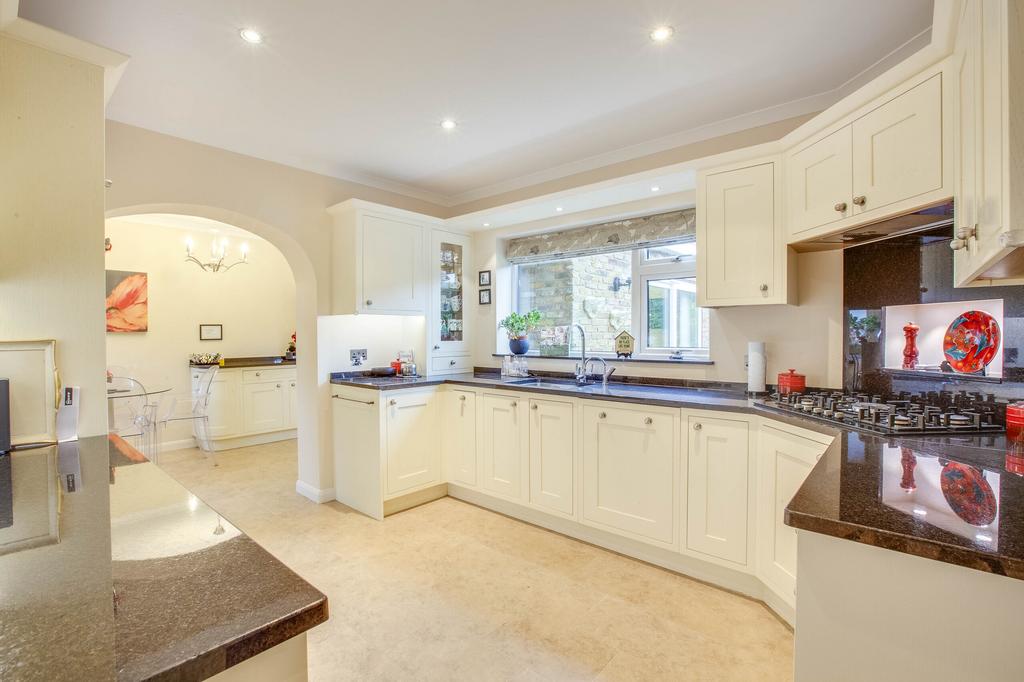4 Gables Close, SL9 0 PR (LOW RES)-15