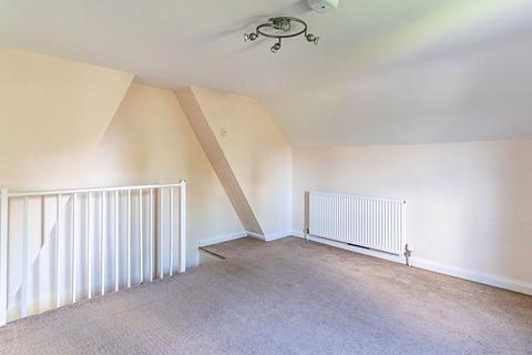 2 bedroom semi-detached house for sale, Bognor Road, Chichester PO20