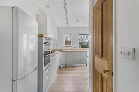 15 Marlowe Road, Cambridge, CB3 9JW