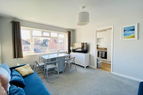 2 bedroom flat for sale, Essington Court, Exmouth